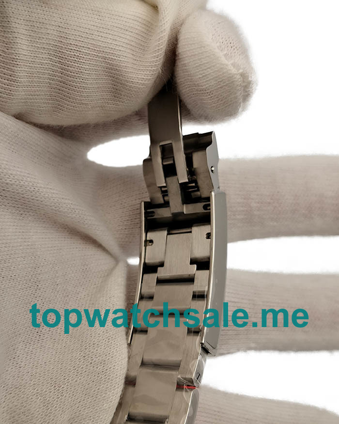 UK Top Quality Replica Rolex Submariner Date 116610LV 2018 N V8S Stainless Steel Green Dial Swiss 3135