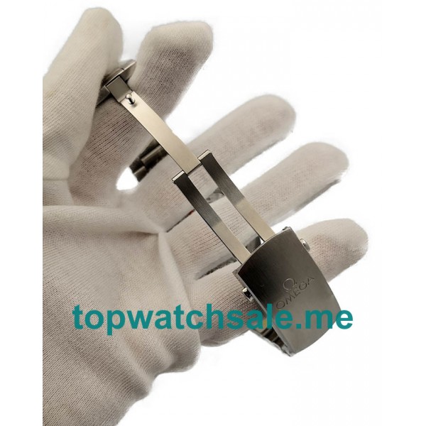 44 MM Best 1:1 Fake Omega Seamaster Planet Ocean 215.30.46.51.01.001